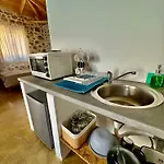 Rocksecret Edge Apartment